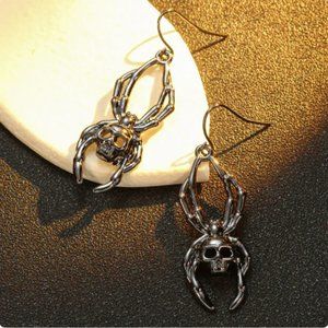 🍏50% OFF/3+...👻🎃Skull/Spider Halloween Earrings